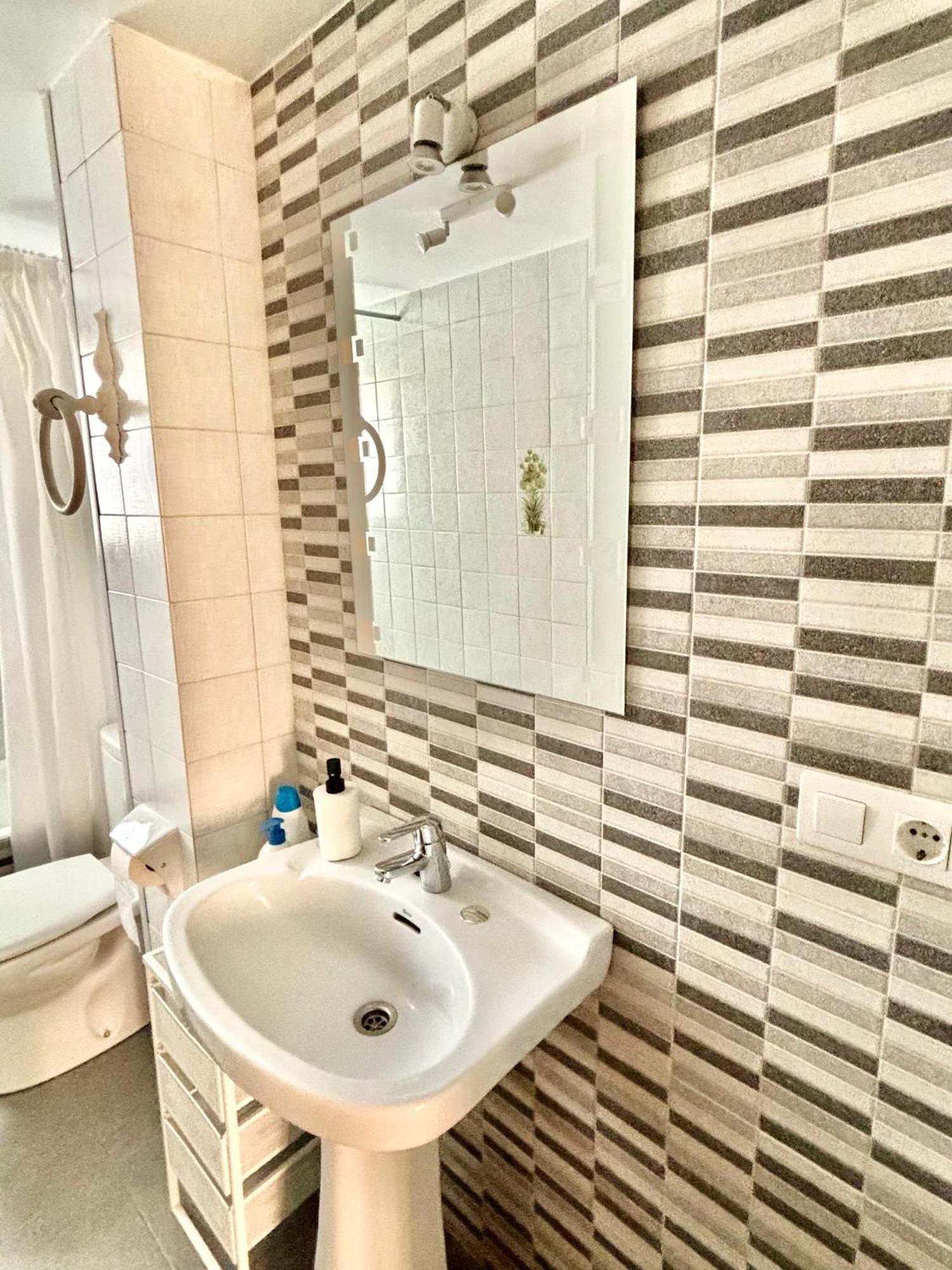 Piso En El Precioso Pueblo De Colunga Apartment Ngoại thất bức ảnh